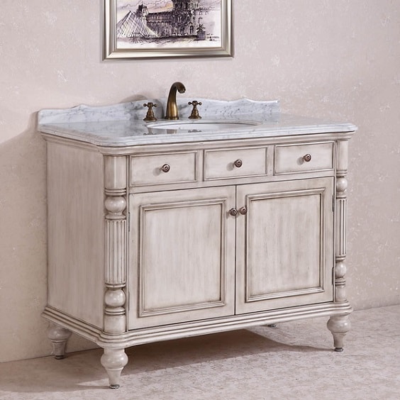 30 Exquisite Whitewash Bathroom Vanity Design Ideas