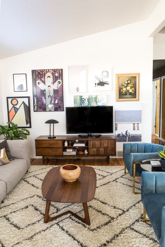 Living Room with TV Ideas: 25+ Ideas for Your Entertaining Spot